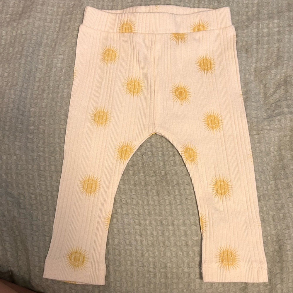 Kate Quinn leggings/ bottoms infant 6-12 months yellow sun print 100% cotton